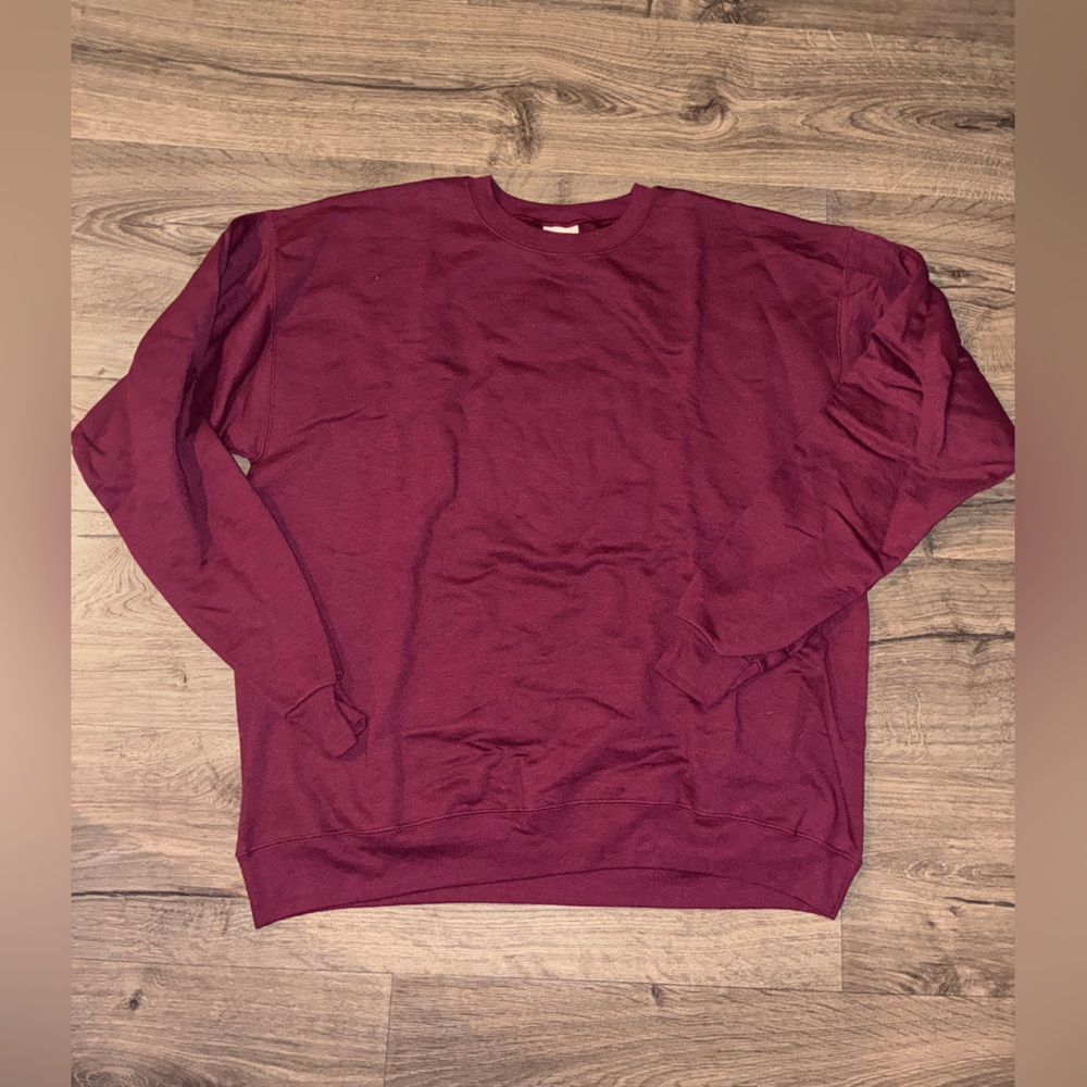Hanes Burgundy Fleece Crewneck Sweatshirt Unisex Size Large NWOT